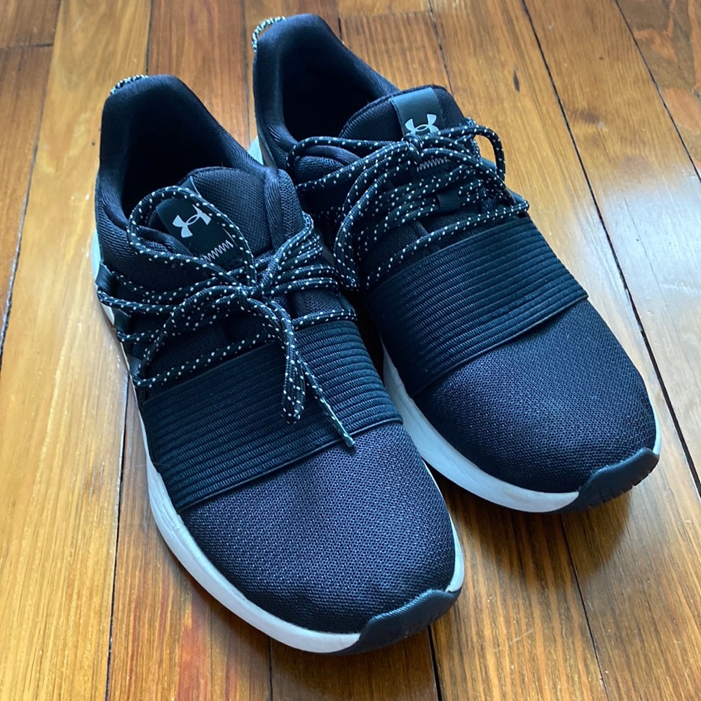 UA womens charged breathe shoes